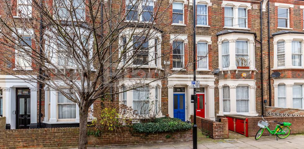 			NEW INSTRUCTION!, 3 Bedroom, 1 bath, 1 reception Flat			 Portnall Road, Queens Park